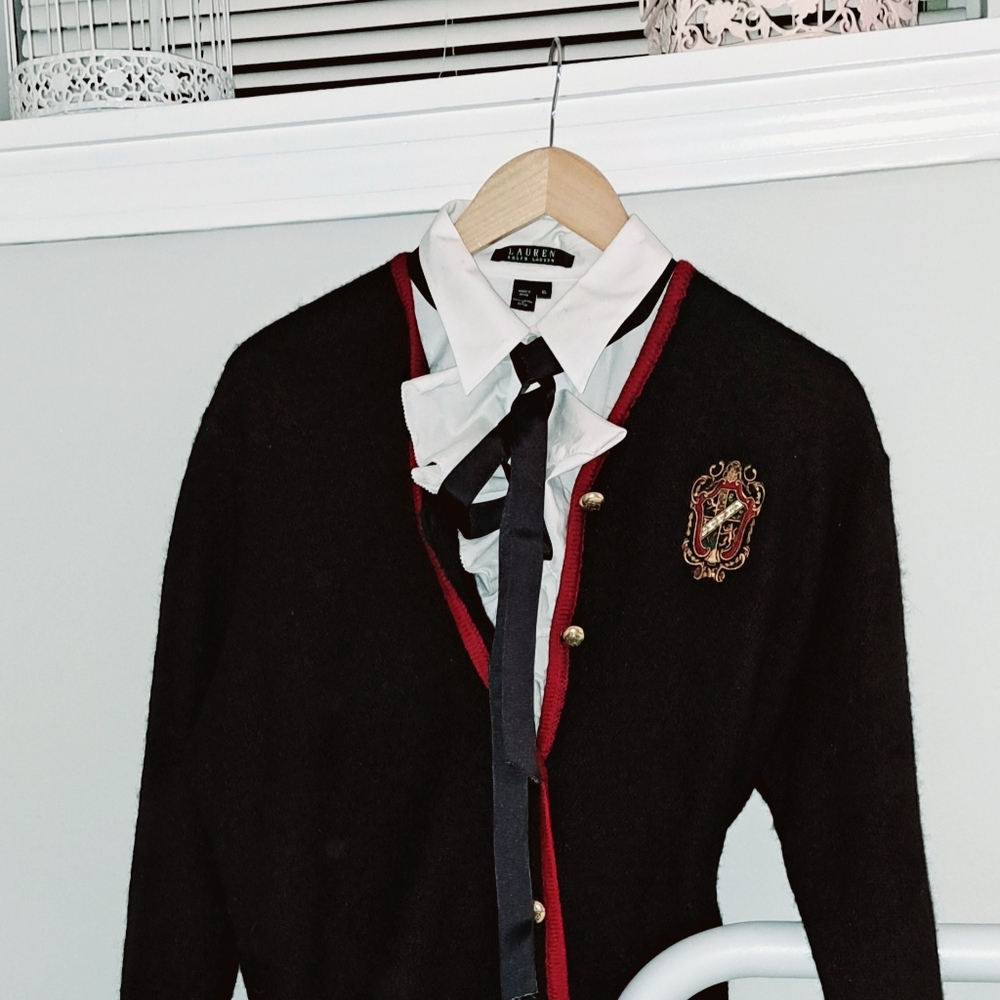 Pendleton Virgin Wool Vtg Gld Button Cardigan. - image 6